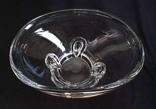 KRISTALUXUS crystal bowl. The bowl was made by Kristaluxus of Mexico 