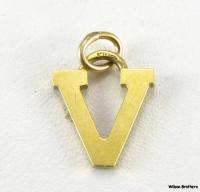 INITIAL V PENDANT   Solid 14k Yellow Gold Estate Letter Fashion Charm 