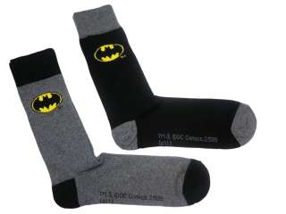 UWear Mens Licensed BATMAN BAT SIGNAL Socks   2 Pack  