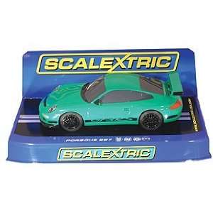    Scalextric Slot 132 Porsche 997 GT3 RS green Toys & Games