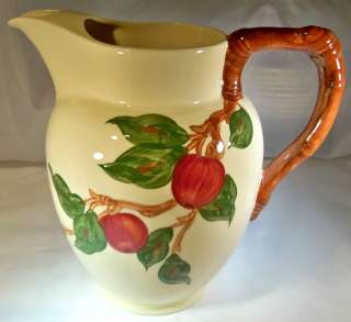 VINTAGE FRANCISCAN APPLE 64 OUNCE WATER PITCHER with ICE CATCHER LIP 