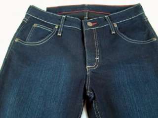 Womens Wrangler Classic Blues low rise stretch jeans size NWT 18avg 18 
