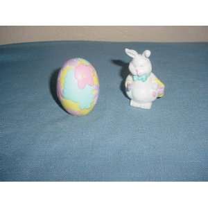  Easter Bunny & Egg Salt & Pepper Shakers 