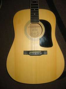 Washburn D8K Acoustic Guitar Made in China, SF01083326.  