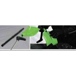   Accessories / SNOW SHOVEL / DELUXE SHOVEL / pt # 3639 588 Automotive