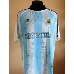  mens argentina soccer jersey   size large Sports 