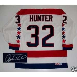   Hunter Washington Capitals Signed Vintage Jersey