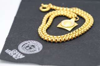 Gianni Versace Chain With GV Medusa Pendant Vintage  