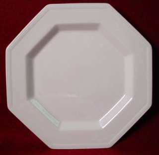 JOHNSON Brothers china HERITAGE white DINNER PLATE  
