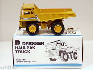 Dresser Haulpak 210M Dump Truck   1/50   Conrad   NMIB  