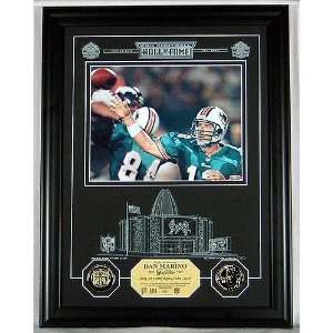 Dan Marino HOF Archival Etched Glass Photomint