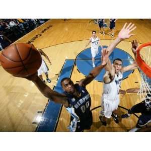  Memphis Grizzlies v Washington Wizards Darrell Arthur and 