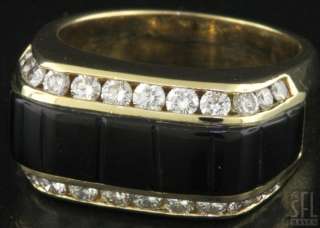   GOLD 1.32CT VS1 CLARITY AND F COLOR DIAMOND ONYX COCKTAIL RING  