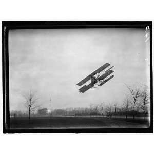   REX SMITH PLANE FLOWN BY JANNUS. FLIGHTS OF PLANE 1912