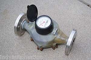   Neptune Brass Water Meter W/ 2 Inch Stainless Steel Flanges 150 Lb