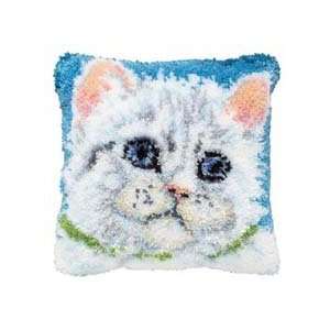  Curious Kitten Pillow Cover Latch Hook Kit