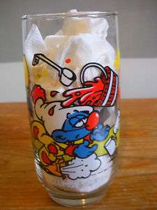 Clumsy Smurf Glass 1983 Hardees Restaurant Exclusive  