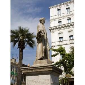  Lord Brougham Statue, Vieux Port, Cannes, Alpes Maritimes 