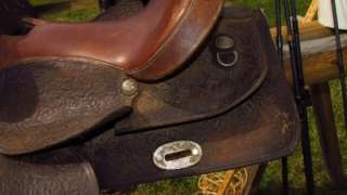 VINTAGE WESTERN TOOLED LEATHER HORSE SADDLE 16 USE /DISPLAY DECORATE 